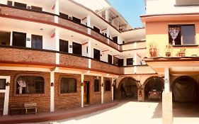 Hotel La Gran Manzana